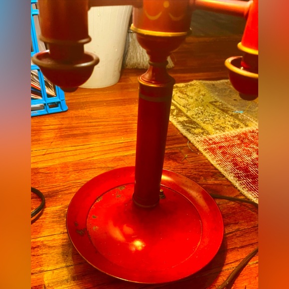 Bouillotte Lamp 3- Light French Style Gilt Bronze Acanthus Leaf  Red Tole - Picture 6 of 9